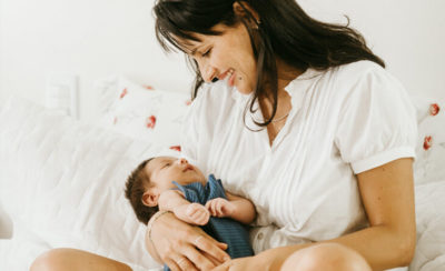 bebe so dorme no colo