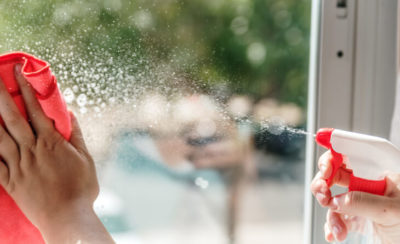 Como limpar vidro: dicas simples com produtos menos agressivos