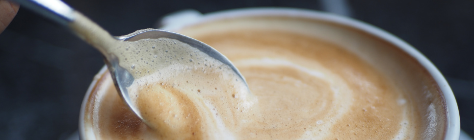 Espuma de café cremoso.