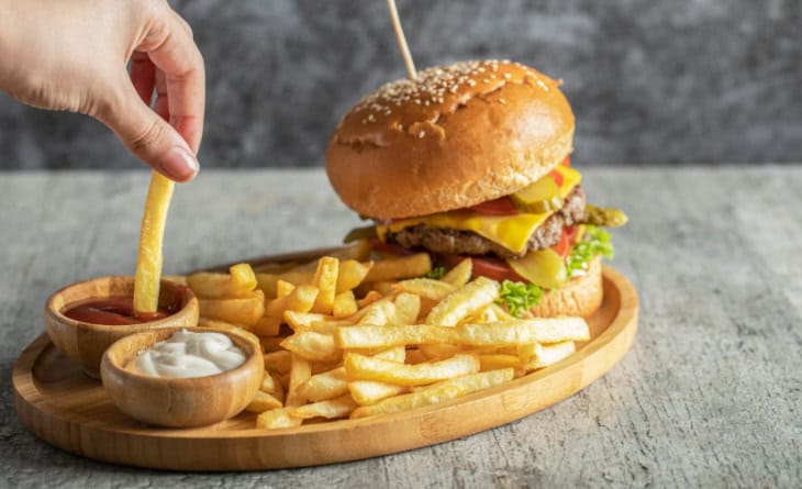 Acompanhamentos para hambúrguer: ideias e sugestões